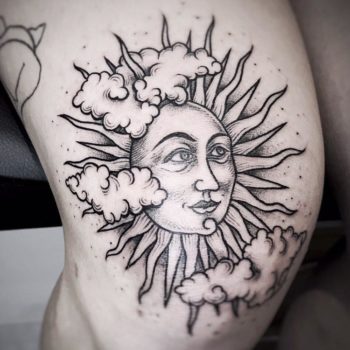 tatouage medieval soleil