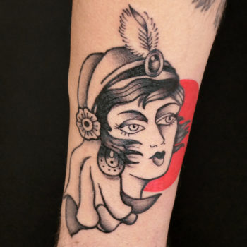 tattoo old school cannes trad tatouage panthere gitane gypsy woman femme portrait