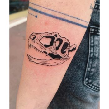 alice cirendini tatoueuse cannes indylab tattoo crane animal